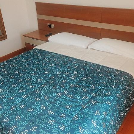 Habitacion Renfe Pamplona Exterior photo